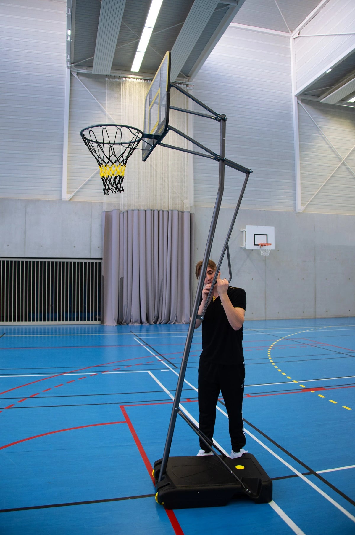 Canestro Basket Trasportabile - altezza regolabile 2,43m/2,74m/3,05m