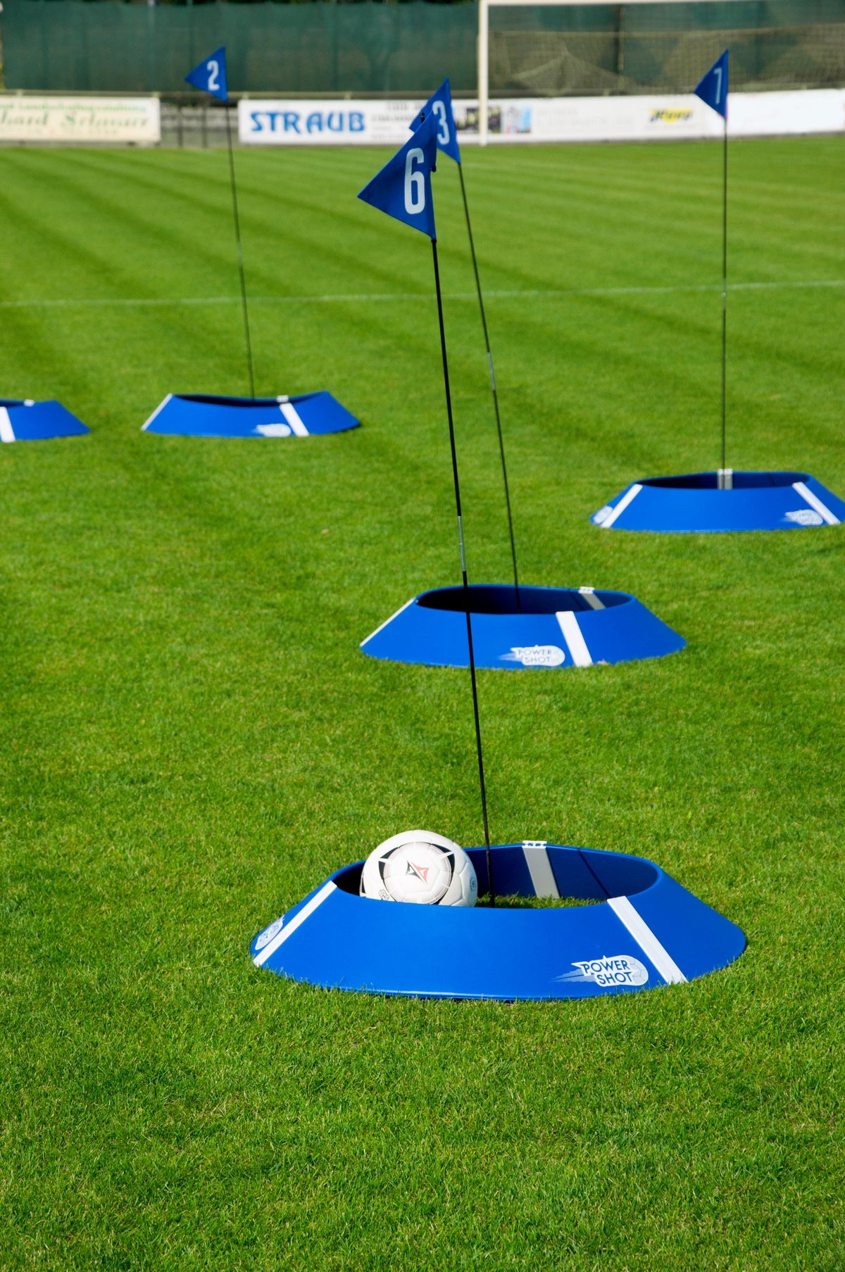 Set di bersagli 10 FOOT GOLF con basi e bandiere