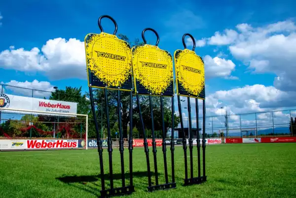 Attrezzature per gli sport di squadra o l'allenamento 