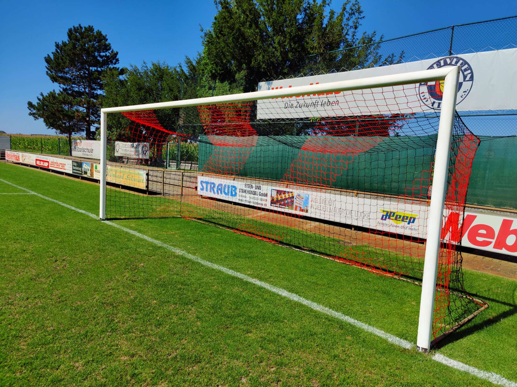 Image du produit : Rete porta stadio bicolore - 4mm Rosso / Nero