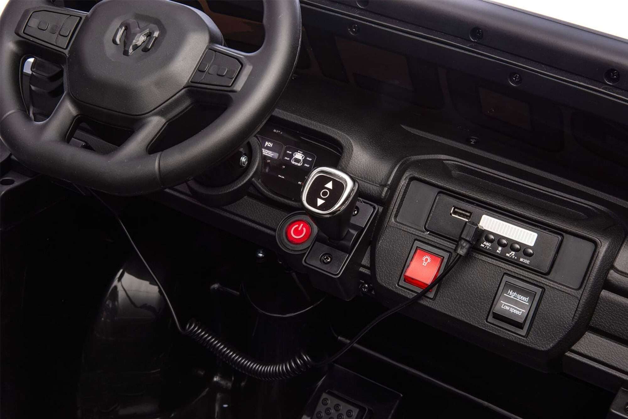 Image du produit : Supercarro della polizia con licenza RAM 1500 RHO di colore nero (3-8 anni)