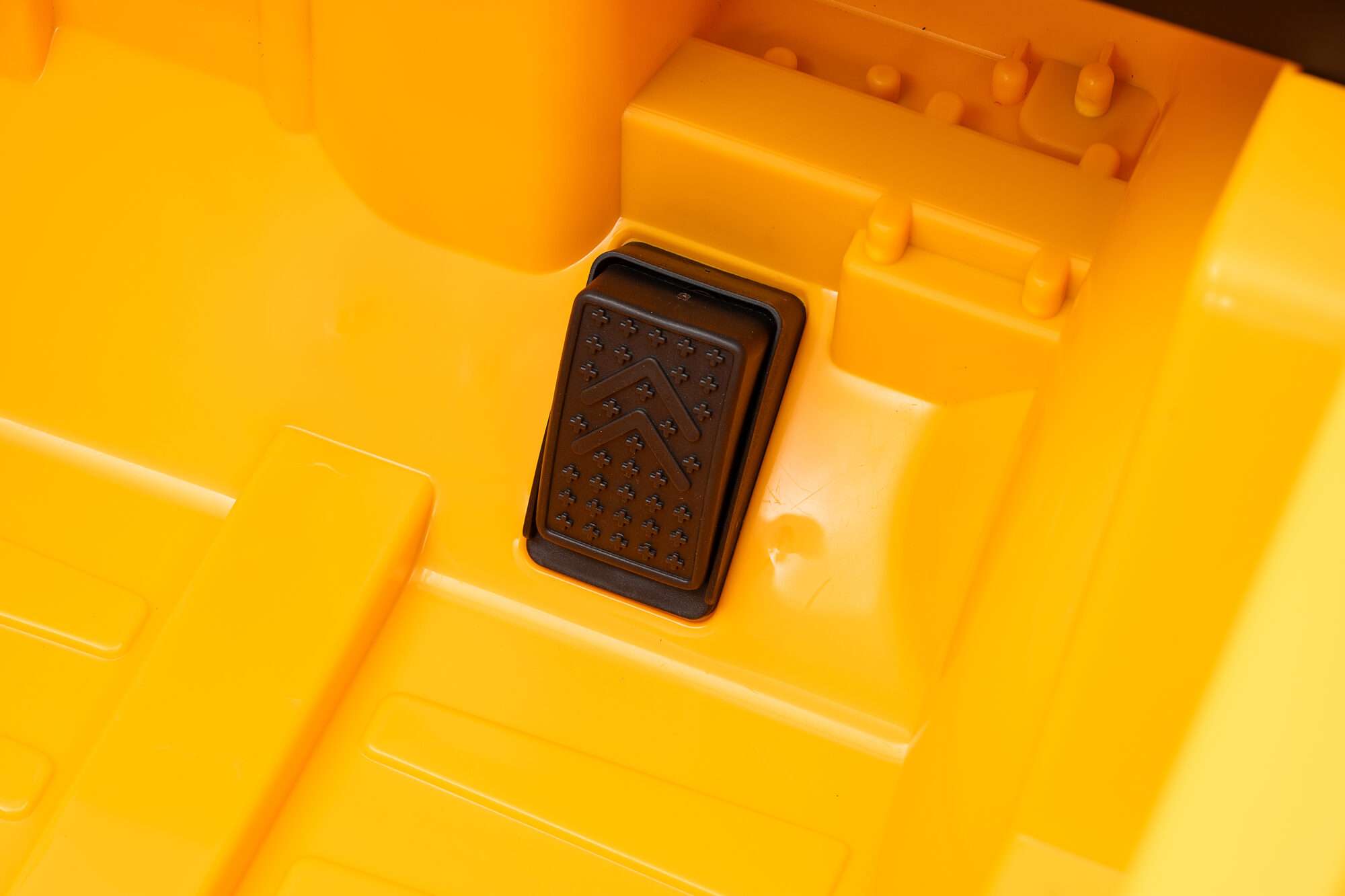 Image du produit : Camion da cantiere con microfono di colore giallo (3-8 anni)