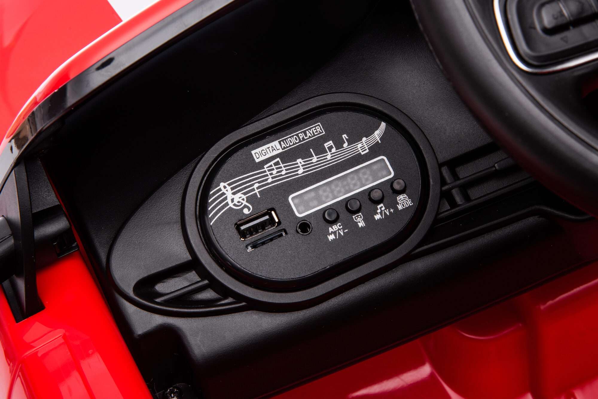 Image du produit : Fiat 500 (2015) in licenza d'uso di colore rosso (3-8 anni)