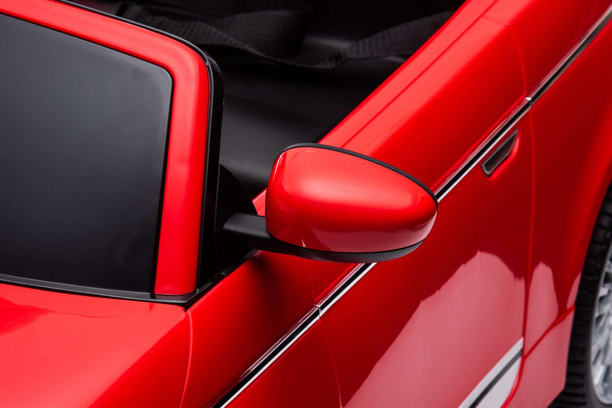 Image du produit : Fiat 500 (2015) in licenza d'uso di colore rosso (3-8 anni)