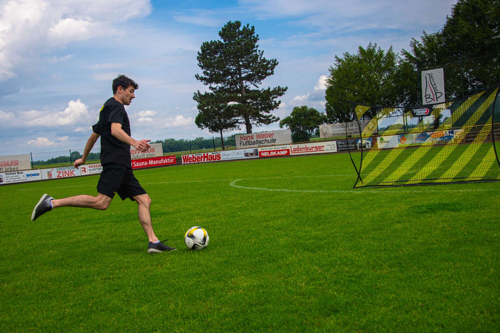 Image du produit : Rete di rimbalzo 240 x 150 cm - Ideale per il gioco del calcio